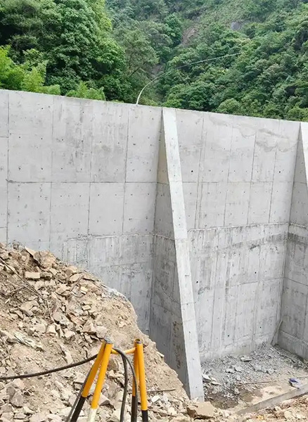 黄山黟县重力式挡土墙
