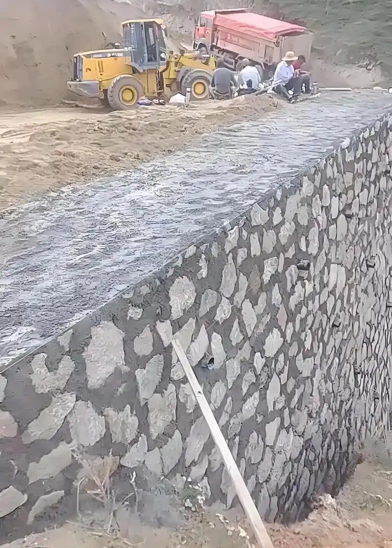黄山黟县边坡加固